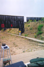 LowTiroLx0021.jpg (91353 bytes)